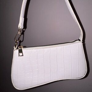 Cute White Flats & Purse Set